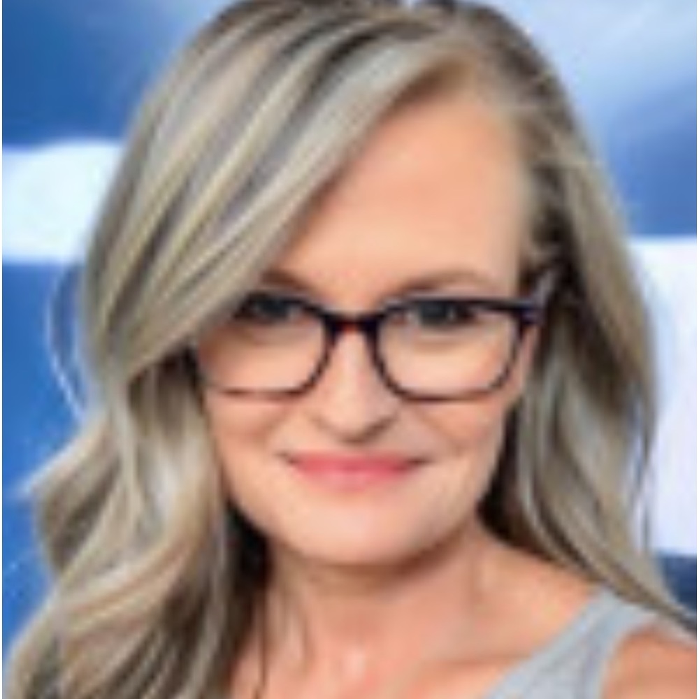 Meet your Posher, Charlotte